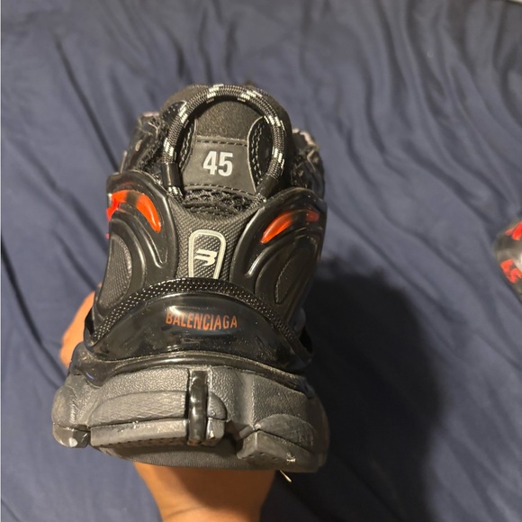 Balenciaga Men's Black Sneakers - Picture 3 of 6